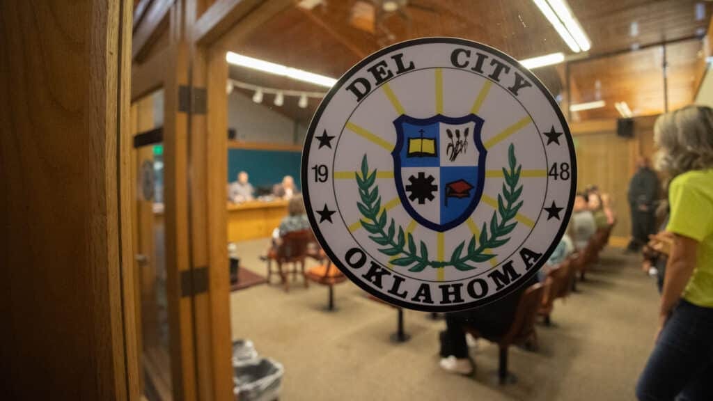 Del City council meeting room in City Hall.