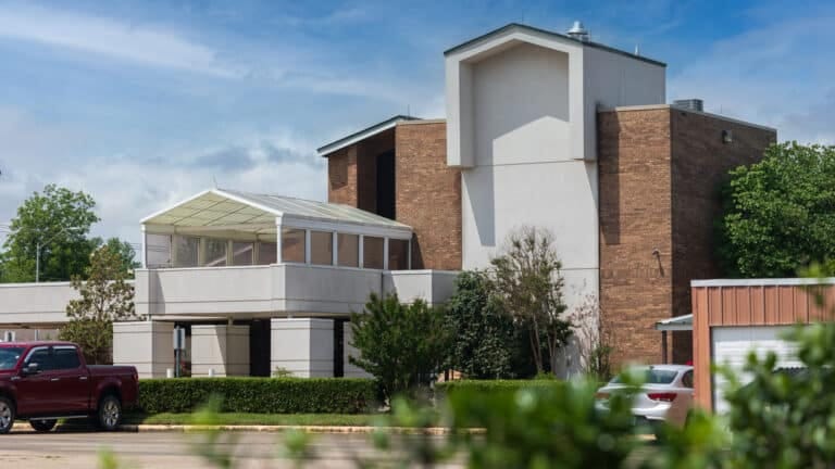 The Del City City Hall building.